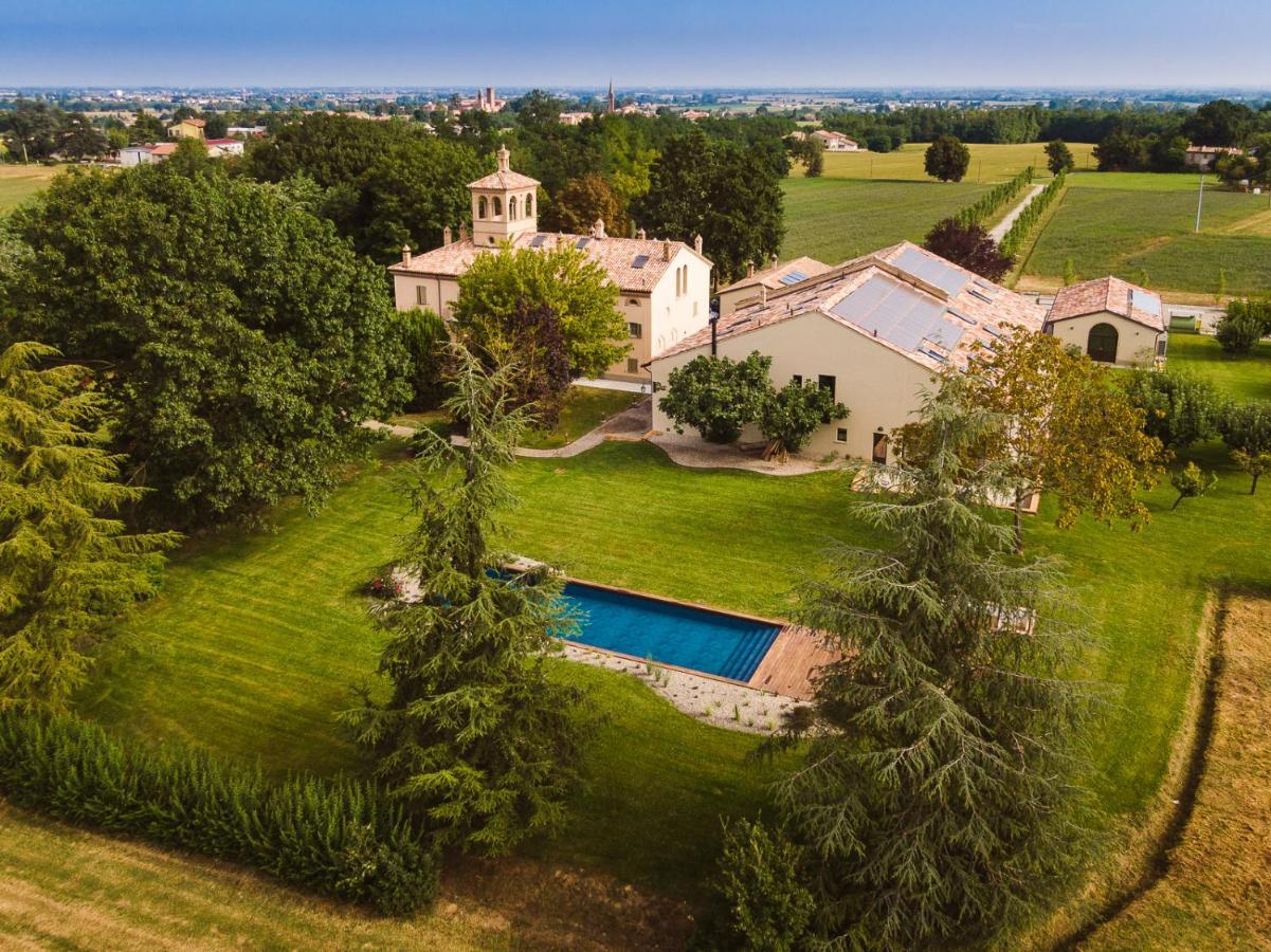 Case Zucchi Bioagriturismo Castelnuovo Fogliani Екстер'єр фото